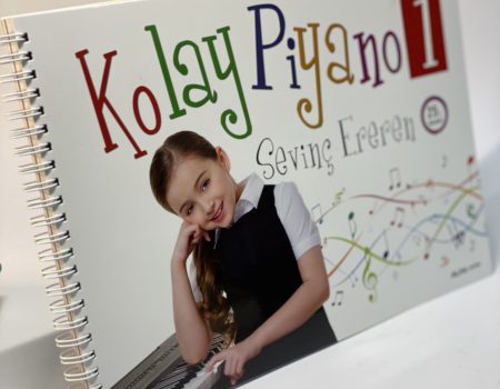 Kolay Piyano Spiral Cilt Çalışması